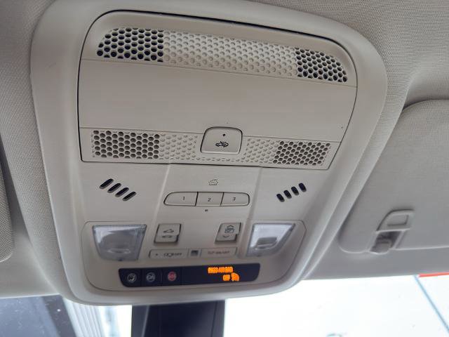 Used 2020 Cadillac XT6 Premium Luxury image 30