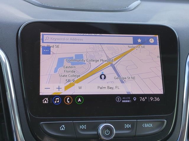 Used 2023 Chevrolet Equinox Premier image 22