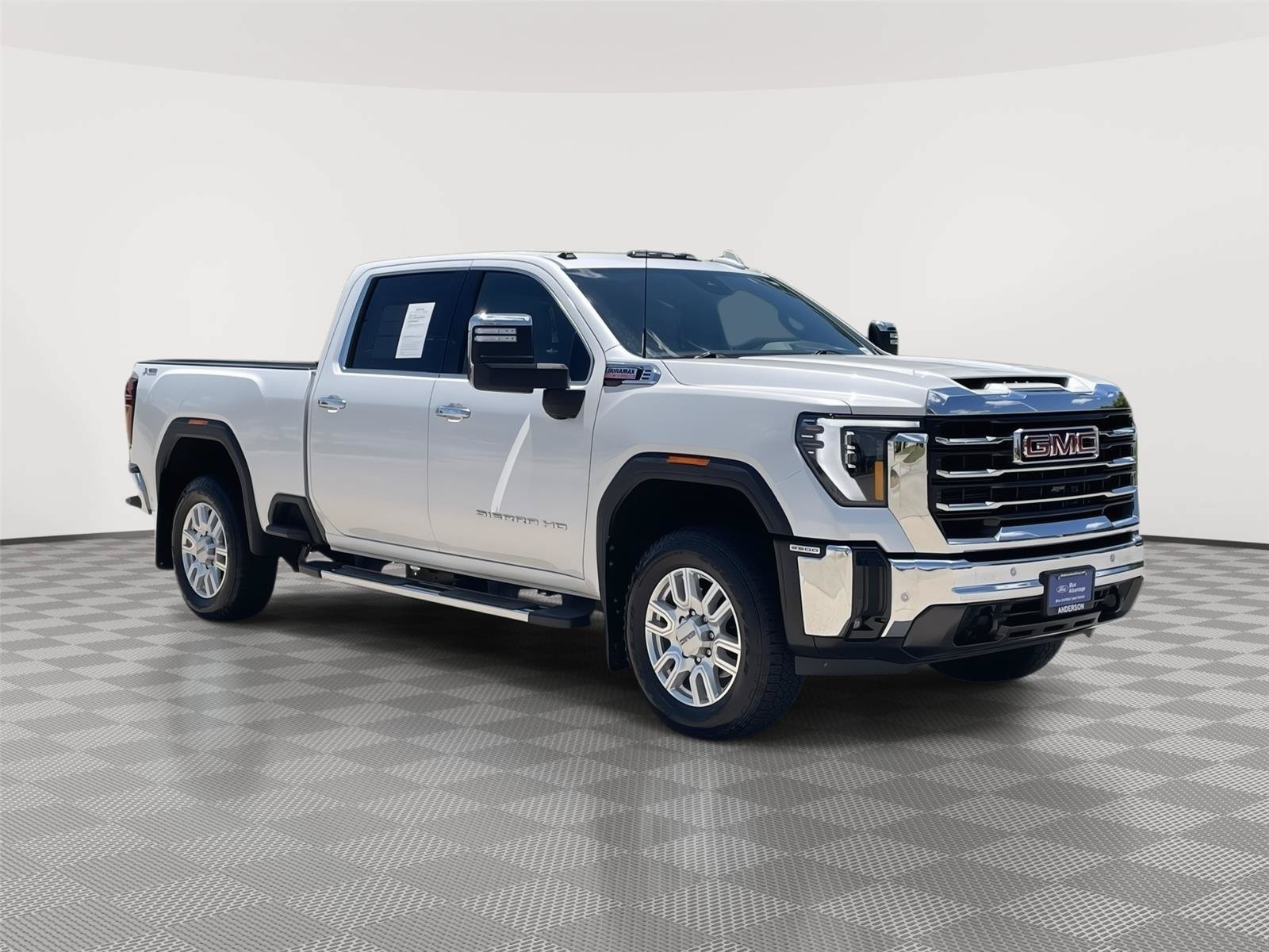 Used 2024 GMC Sierra 2500 SLT w/ SLT Premium Package AWD/4WD image 5
