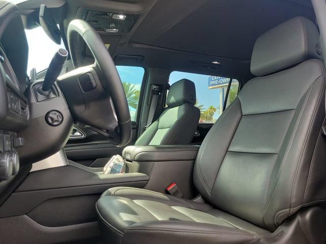 Used 2024 Chevrolet Suburban LT w/ LT Signature Package RWD image 19