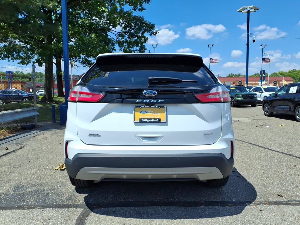 Certified 2024 Ford Edge SEL w/ Convenience Package AWD/4WD image 7
