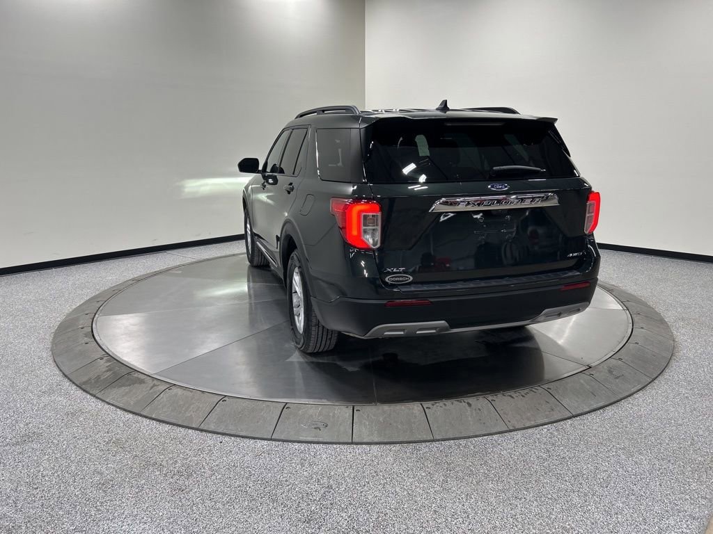 Certified 2023 Ford Explorer XLT w/ Equipment Group 202A image 3
