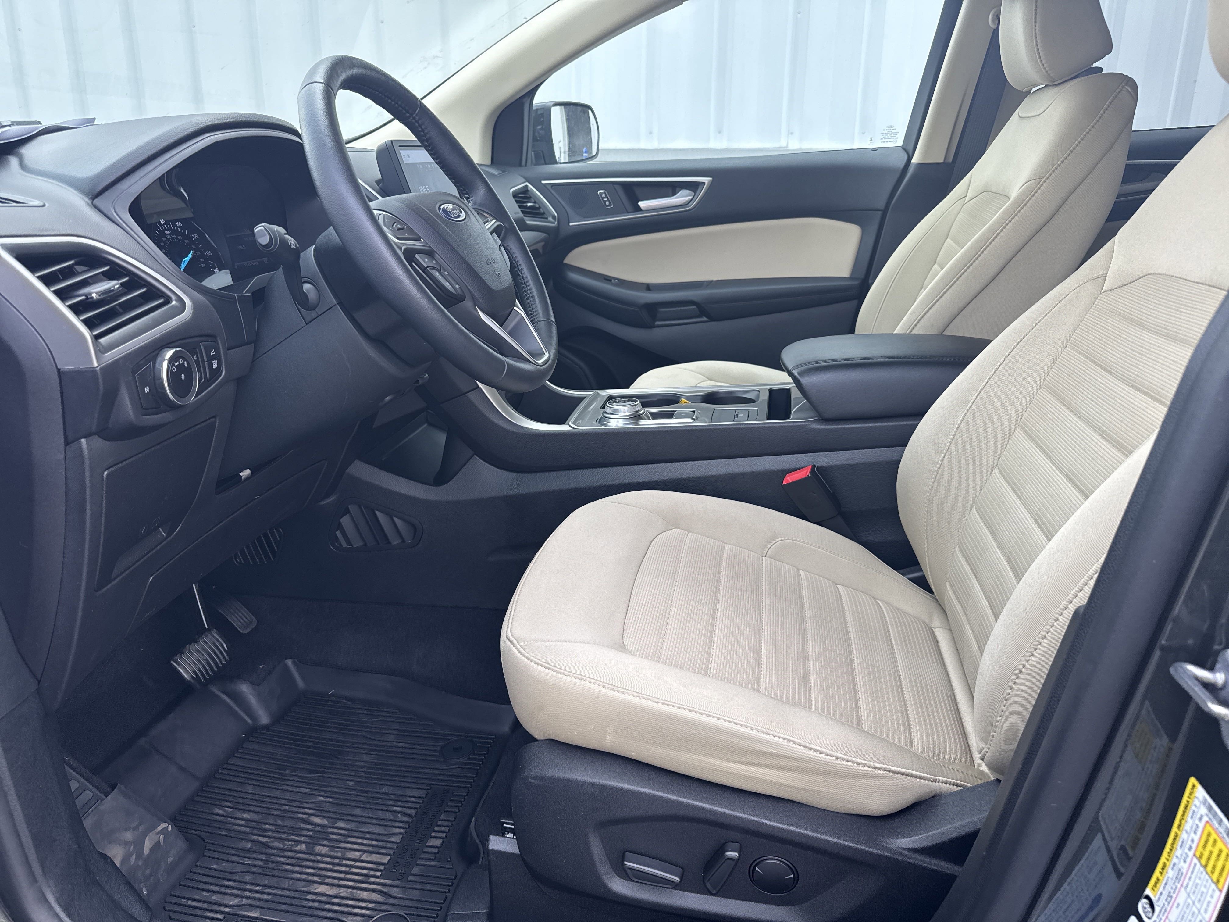 Certified 2023 Ford Edge SEL w/ Convenience Package image 21