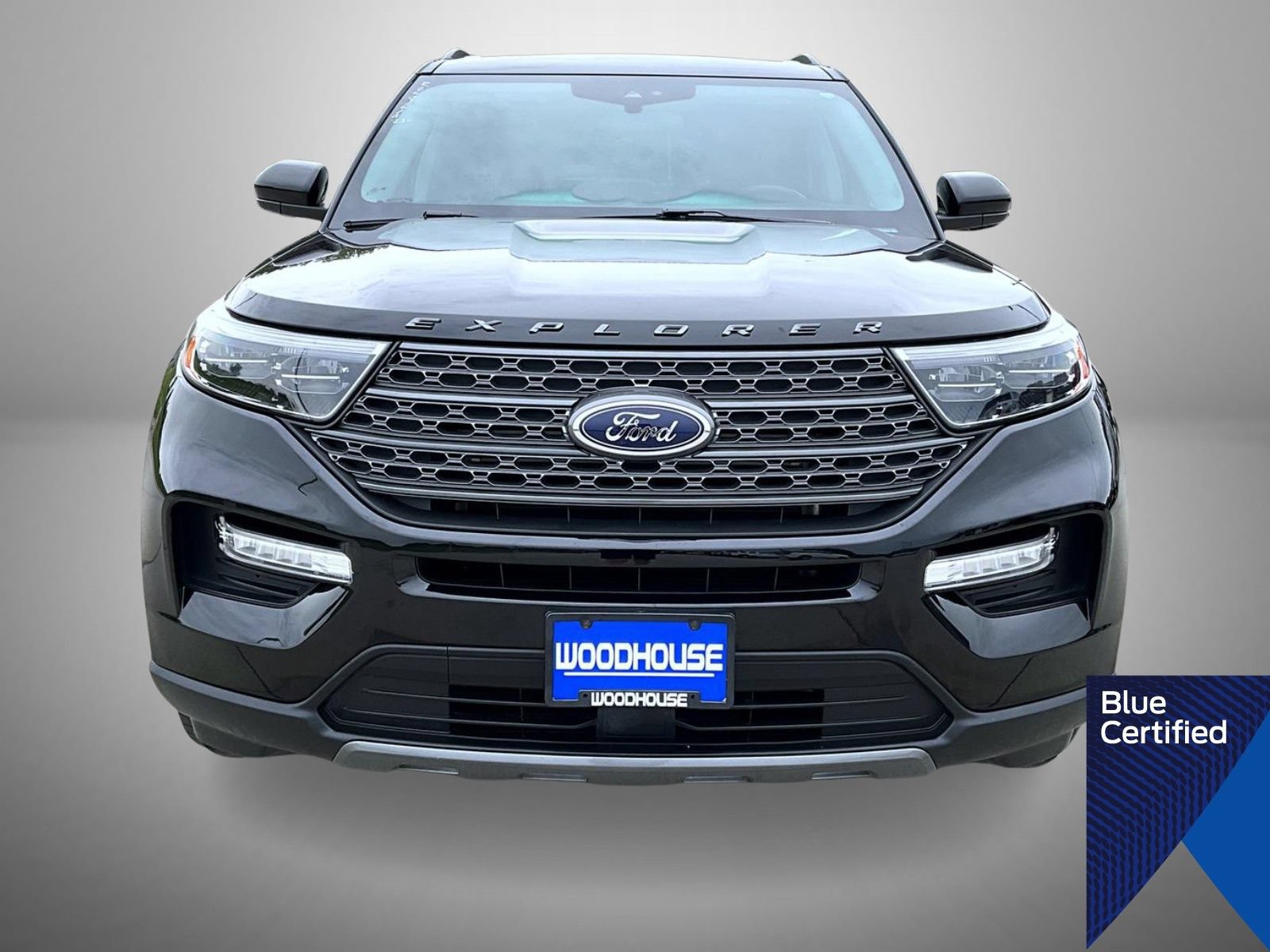 Certified 2023 Ford Explorer XLT w/ Equipment Group 202A AWD/4WD image 2