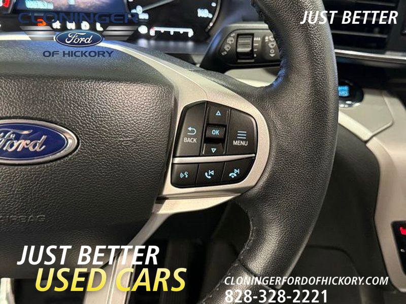 Certified 2022 Ford Explorer XLT w/ Equipment Group 202A image 18