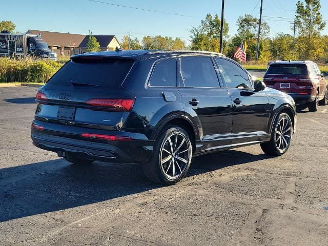 Used 2023 Audi Q7 3.0T Premium Plus w/ Premium Plus Package AWD/4WD image 4