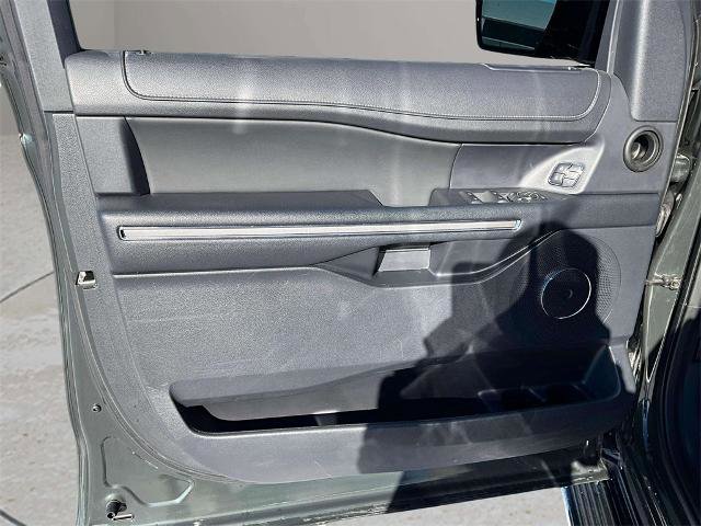 Certified 2022 Ford Expedition XLT image 27