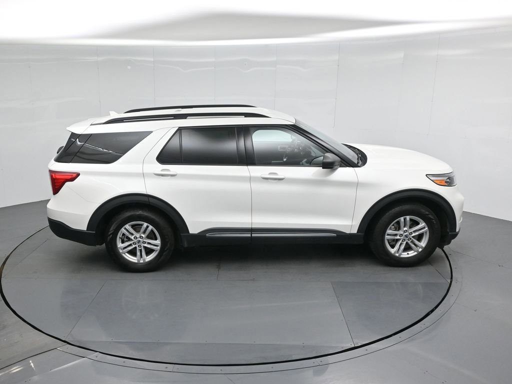 Certified 2021 Ford Explorer XLT image 10