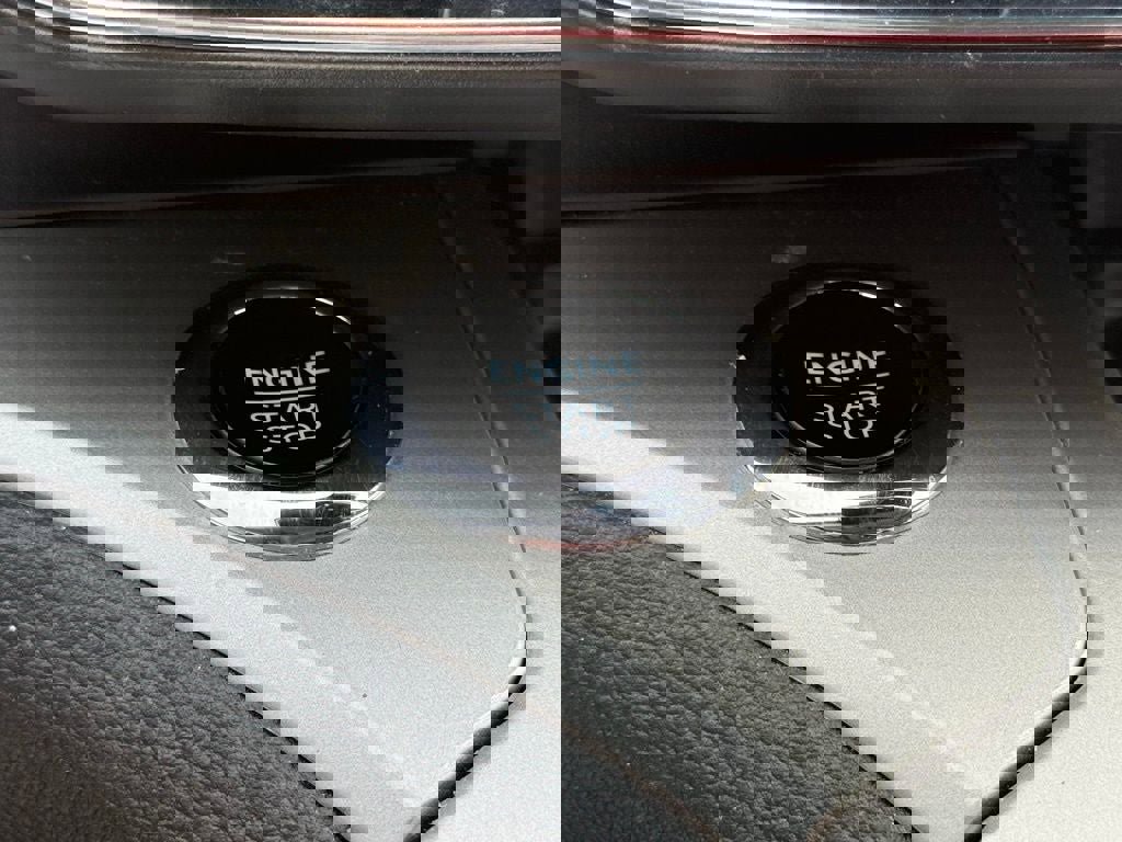 Certified 2023 Ford Explorer XLT w/ Equipment Group 202A image 37