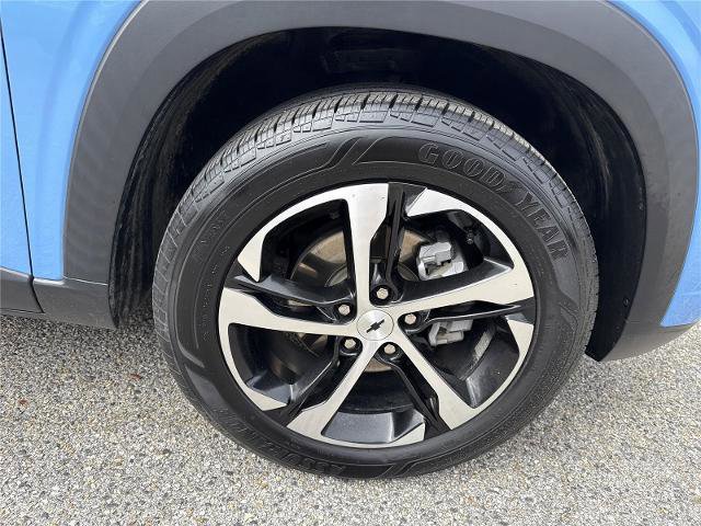 Used 2024 Chevrolet Trax RS w/ Driver Confidence Package image 17
