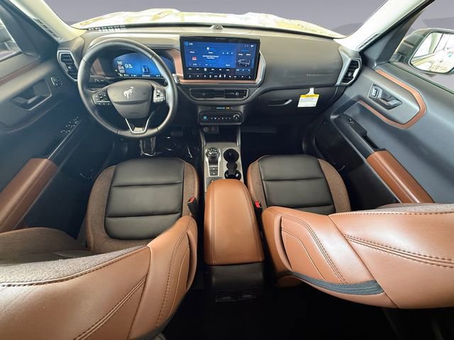 Certified 2025 Ford Bronco Sport Outer Banks w/ Outer Banks Tech Package+ AWD/4WD image 12