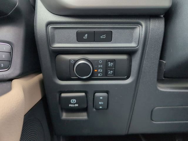 Certified 2024 Ford Expedition Max XLT image 26