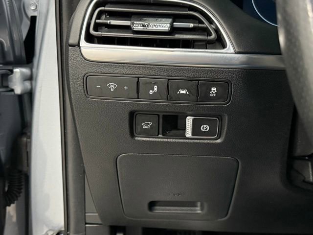 Used 2020 Hyundai Palisade Limited image 15