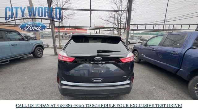 Certified 2024 Ford Edge SE image 4