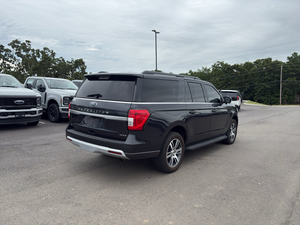 Certified 2024 Ford Expedition Max XLT AWD/4WD image 3