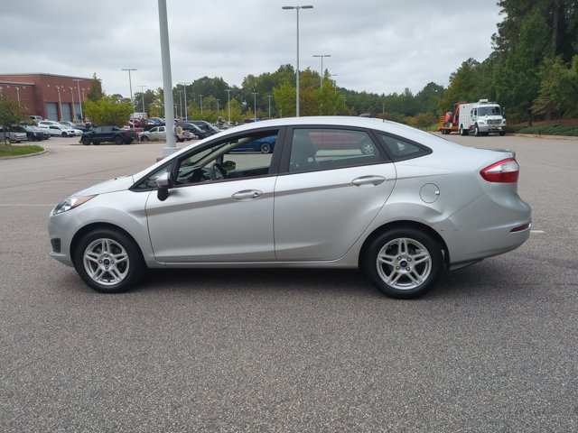 Certified 2018 Ford Fiesta SE FWD image 7