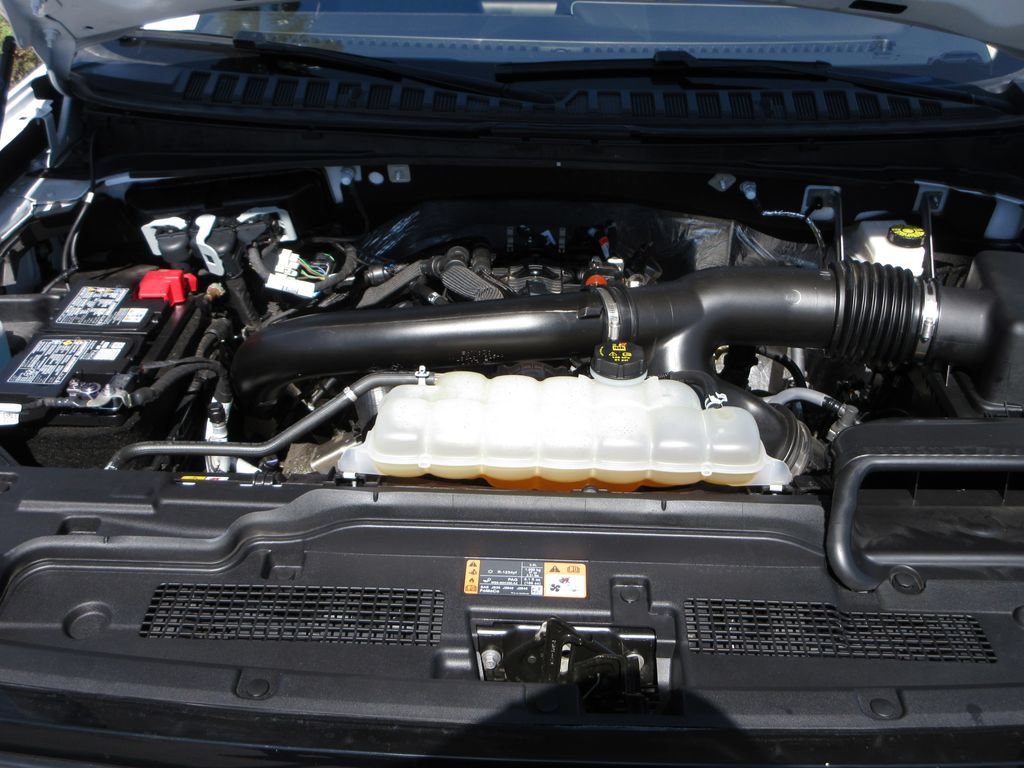 Certified 2025 Ford Expedition Max Active RWD image 25