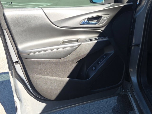 Used 2018 Chevrolet Equinox Premier FWD image 24