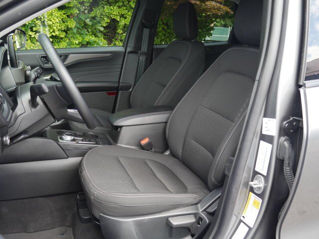 Certified 2025 Ford Escape Active AWD/4WD image 31