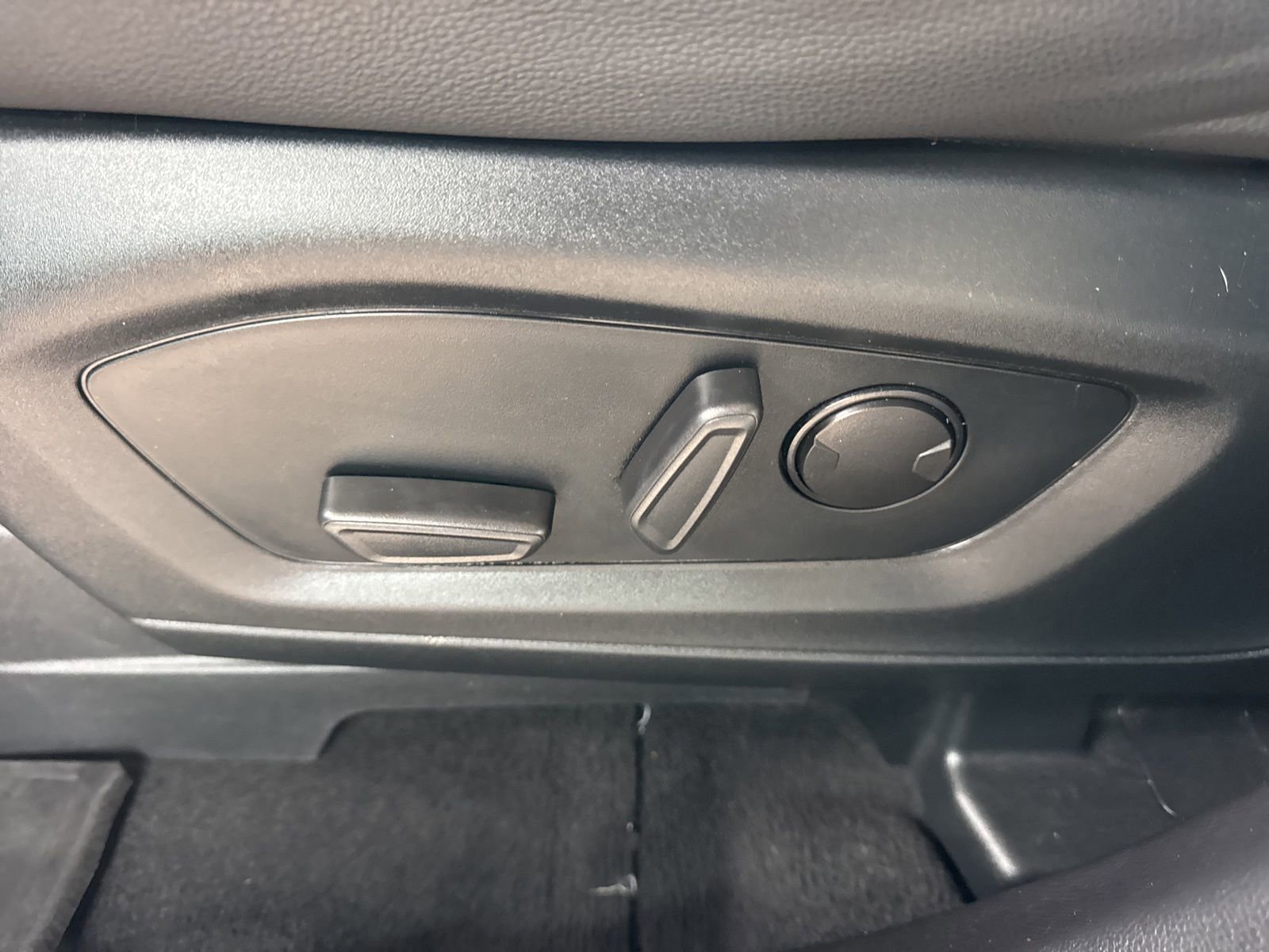 Certified 2022 Ford Explorer ST w/ Equipment Group 401A image 26