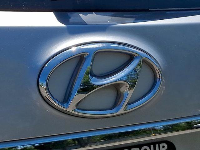 Used 2019 Hyundai Santa Fe XL SE FWD image 28