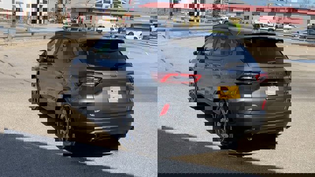 Certified 2025 Ford Escape ST-Line w/ Cold Weather Package FWD image 8