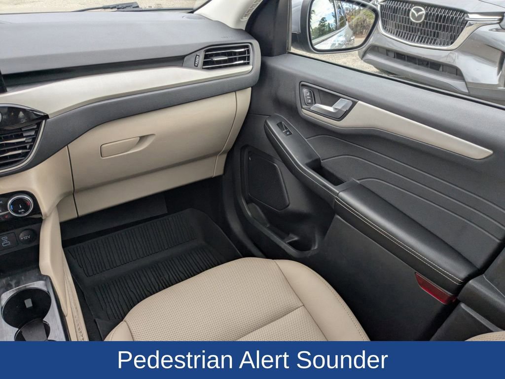 Certified 2022 Ford Escape SEL w/ Technology Package image 20