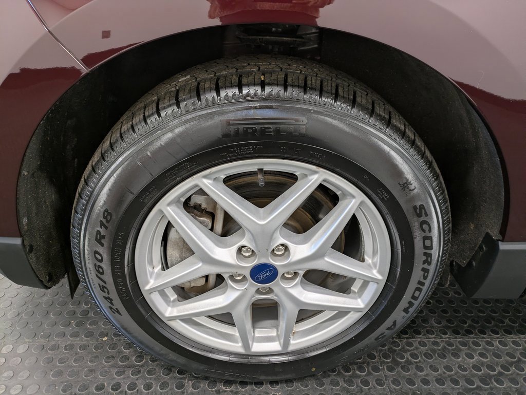 Certified 2022 Ford Edge SEL w/ Convenience Package image 7