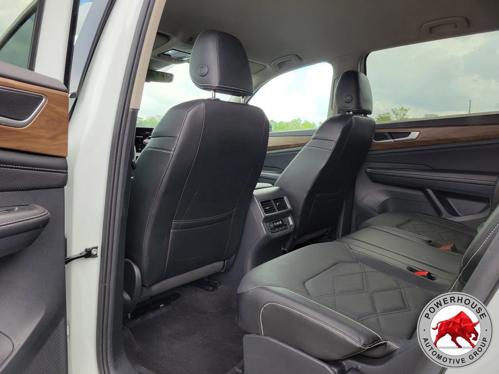 Used 2024 Volkswagen Atlas SE image 14