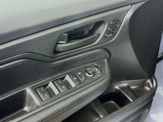 Used 2024 Honda Odyssey Sport image 19