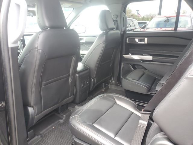 Certified 2023 Ford Explorer XLT w/ Equipment Group 202A AWD/4WD image 26