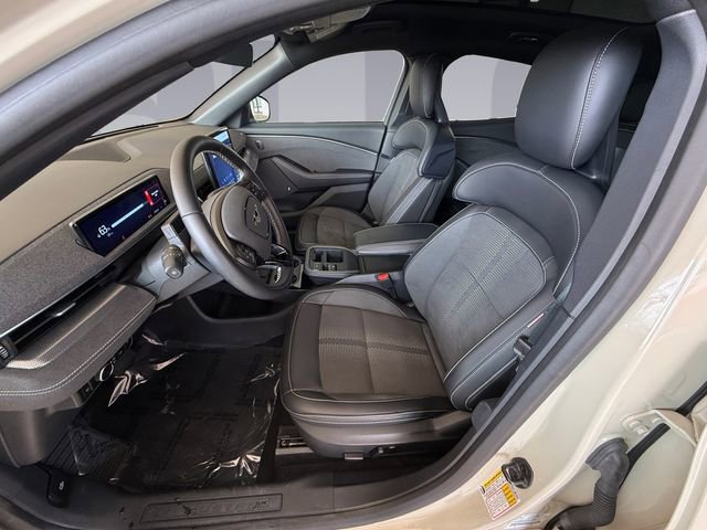 Certified 2025 Ford Mustang Mach-E GT image 10