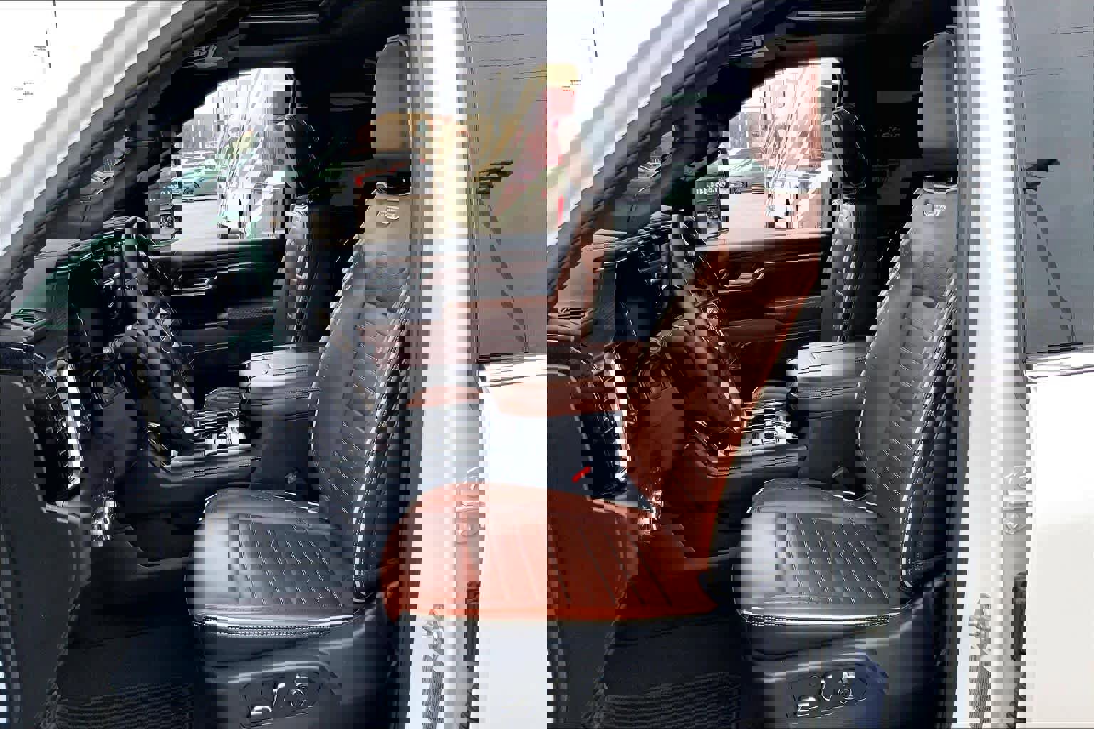 Used 2025 GMC Sierra 2500 Denali Ultimate image 10