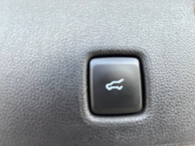 Certified 2022 Ford Escape SEL w/ Technology Package FWD image 10