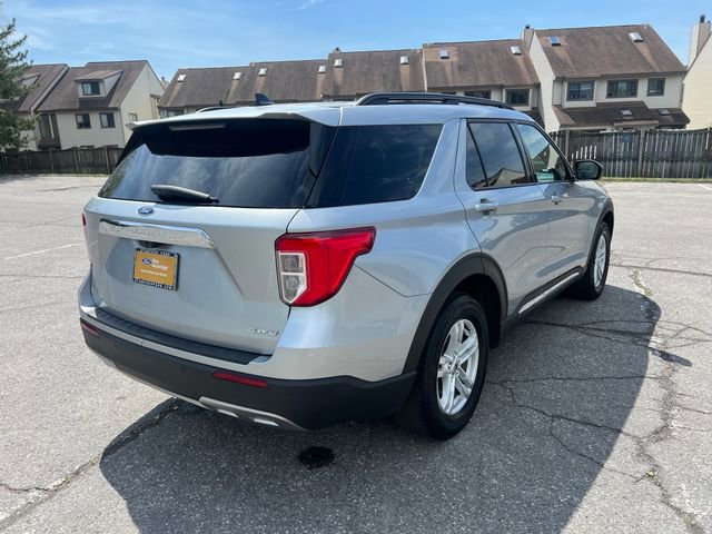 Certified 2022 Ford Explorer XLT w/ Equipment Group 202A AWD/4WD image 8