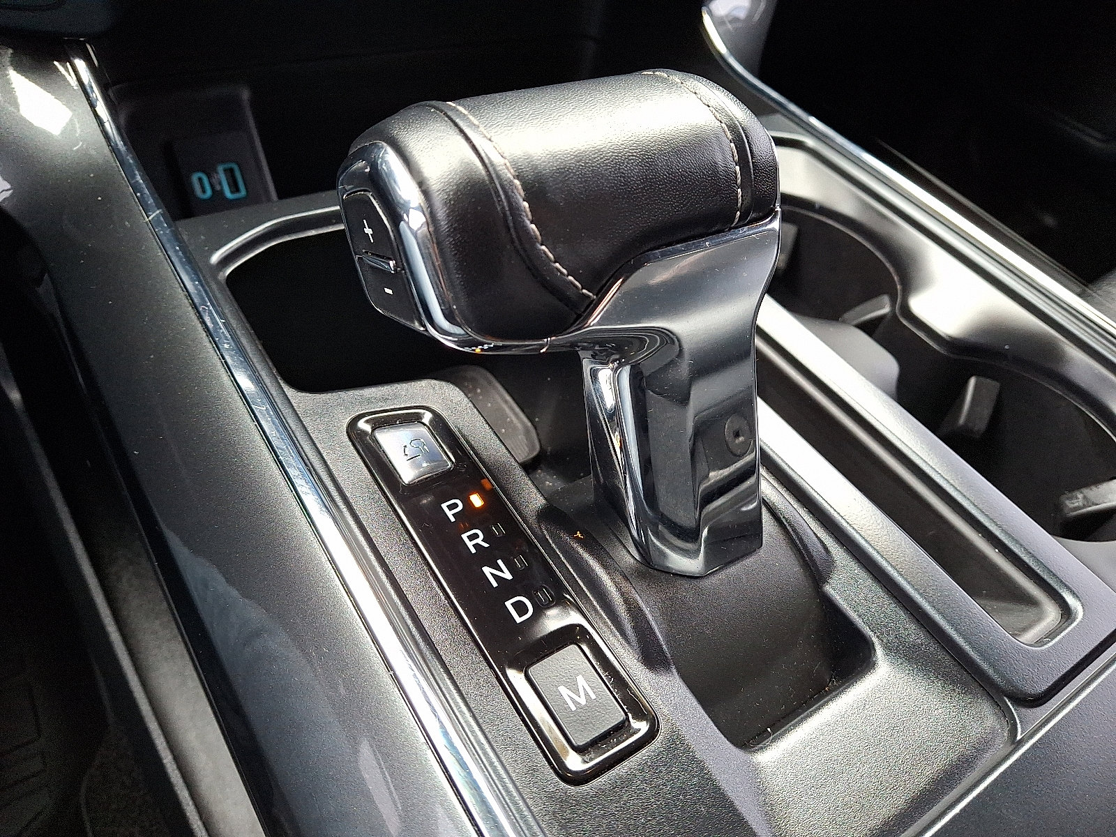 Certified 2022 Ford F150 XLT w/ Equipment Group 302A High image 22