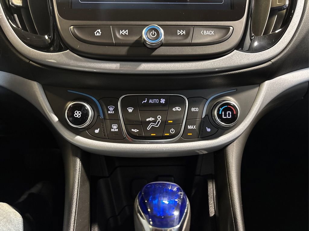 Used 2018 Chevrolet Volt LT w/ LT Driver Confidence Package FWD image 31