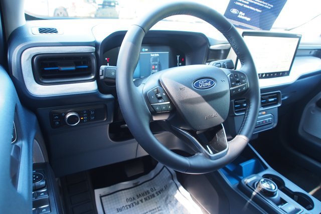 Certified 2025 Ford Maverick XLT w/ XLT Luxury Package FWD image 16