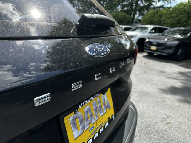 Certified 2023 Ford Escape Active AWD/4WD image 45