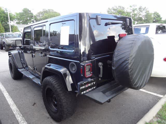 Used 2017 Jeep Wrangler Unlimited Sahara w/ Connectivity Group AWD/4WD image 5