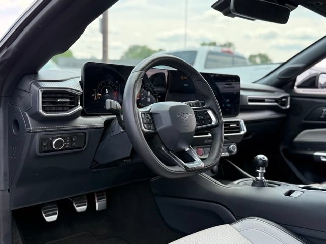 Certified 2025 Ford Mustang GT Premium RWD image 8