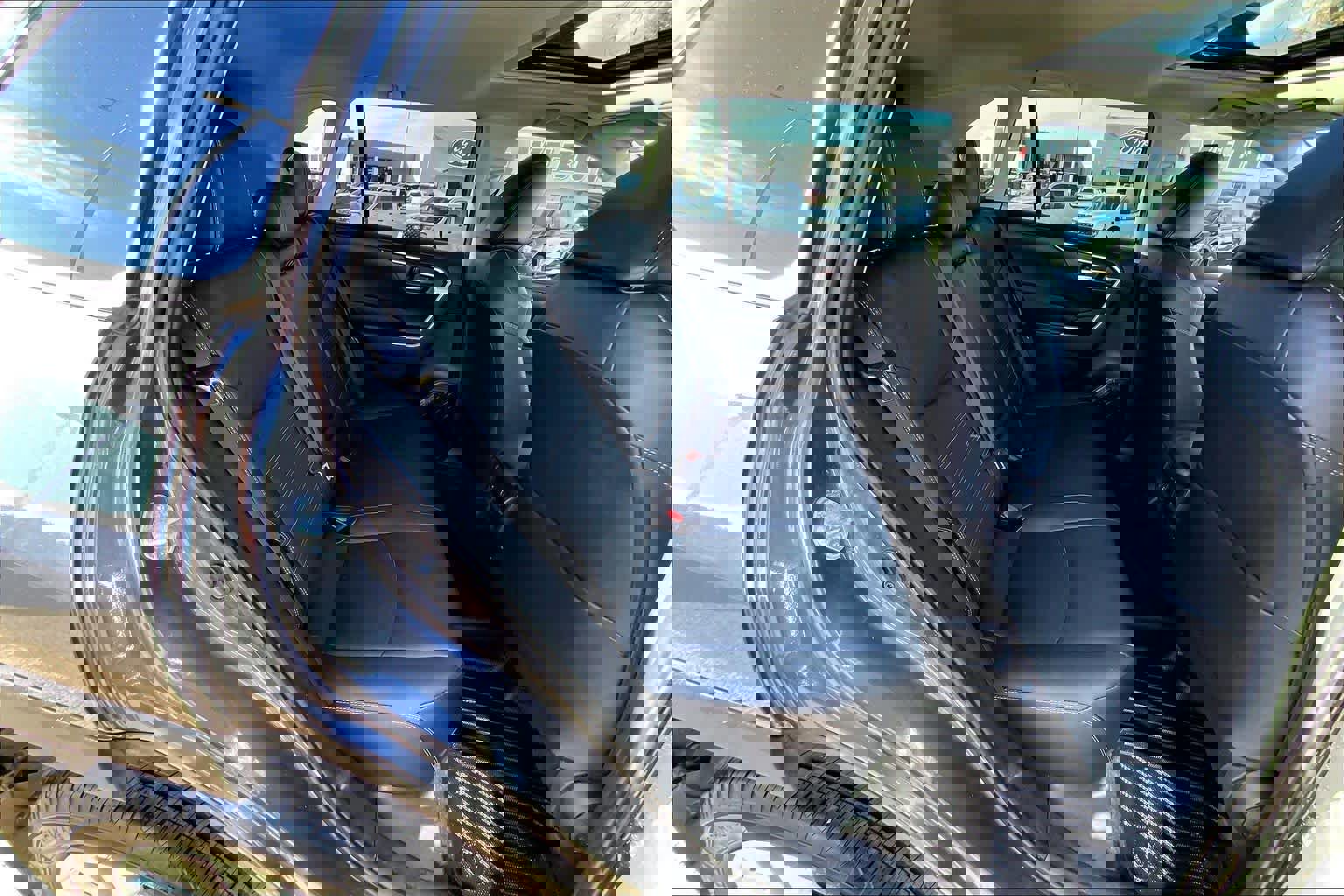 Used 2024 Toyota RAV4 XLE Premium image 19