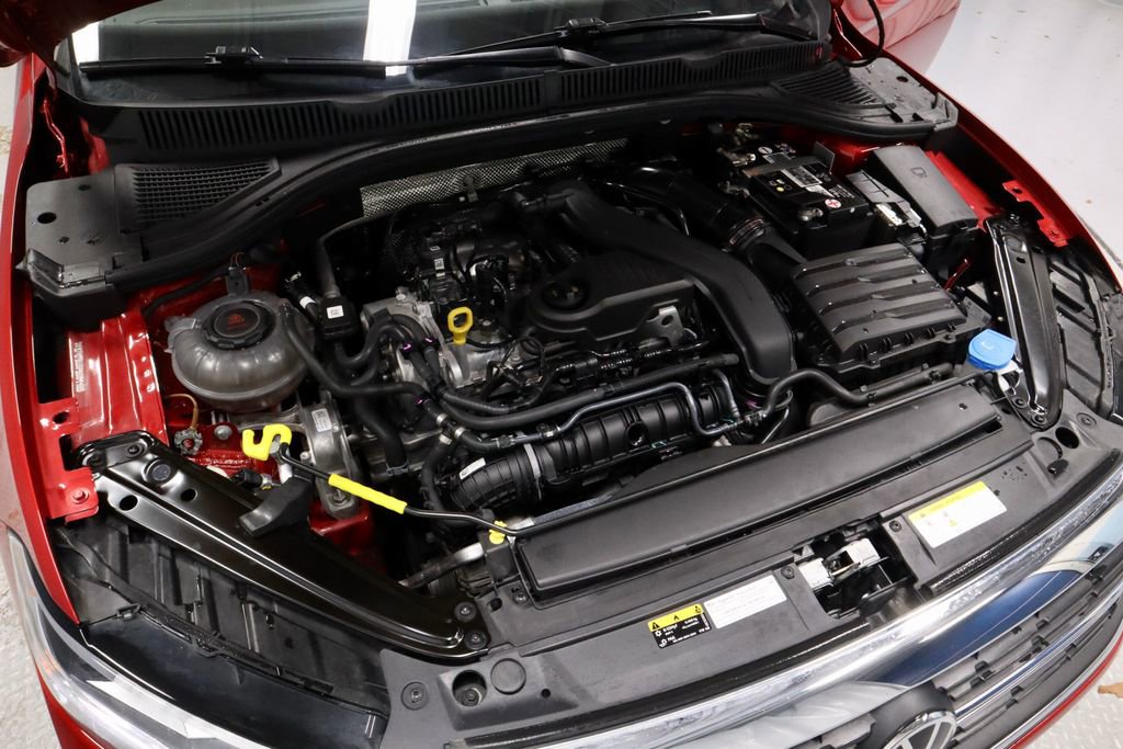 Used 2023 Volkswagen Jetta SE w/ Panoramic Sunroof Package FWD image 16