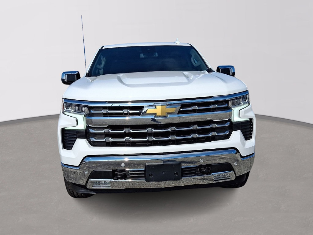 Used 2024 Chevrolet Silverado 1500 LTZ AWD/4WD image 2
