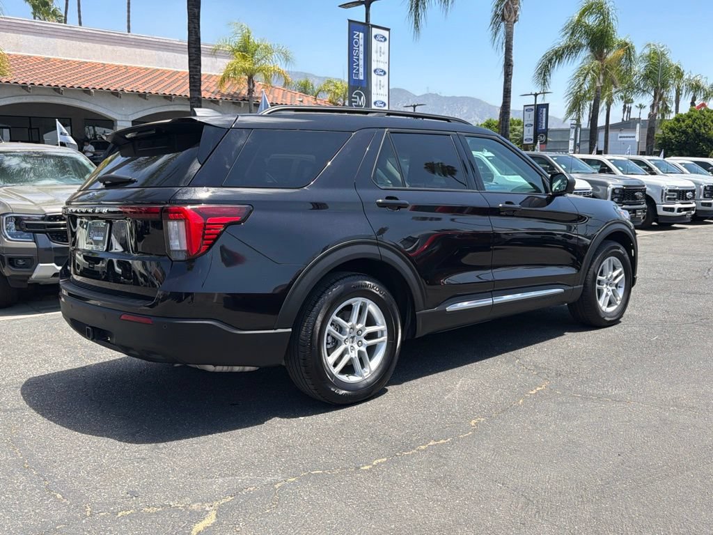 Certified 2025 Ford Explorer Active RWD image 13