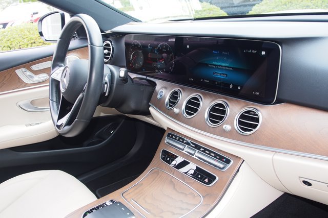 Used 2023 Mercedes-Benz E 350 Sedan image 11
