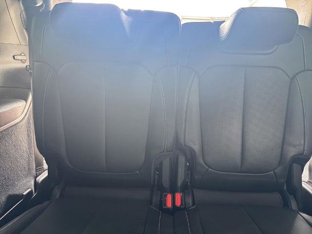Used 2022 Jeep Grand Cherokee L Overland w/ Luxury Tech Group IV RWD image 29