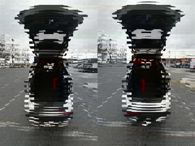 Certified 2025 Ford Explorer Platinum image 25