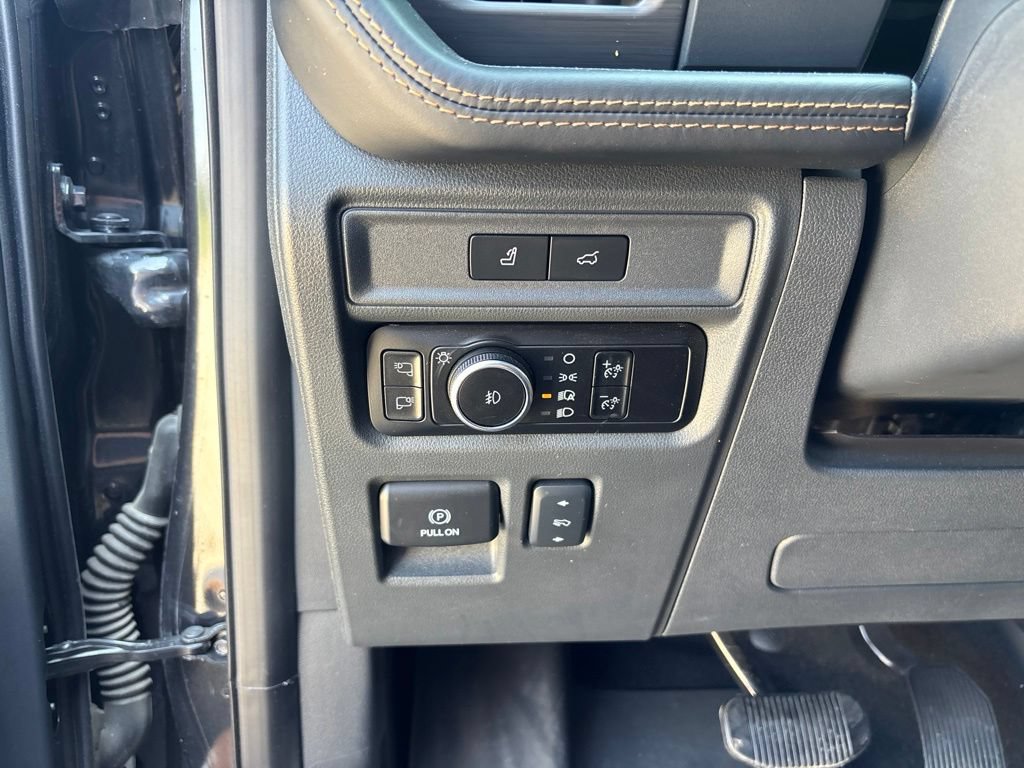 Certified 2024 Ford Expedition Platinum AWD/4WD image 17