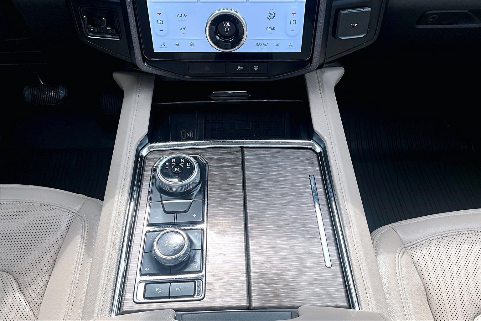 Certified 2023 Ford Expedition Max Limited AWD/4WD image 24